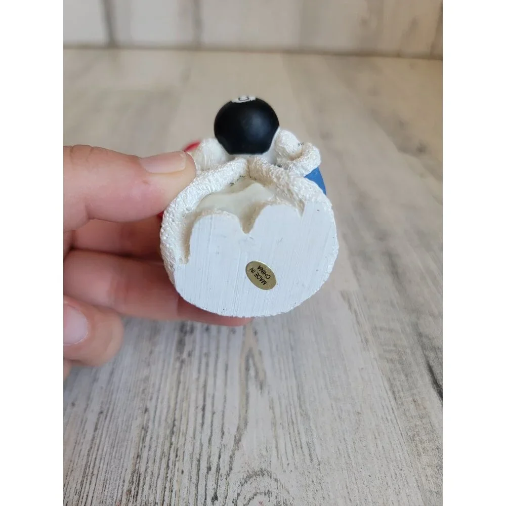 Santa bear‎ 1999 polar bear 8 ball magic Marshall field ornament Xmas